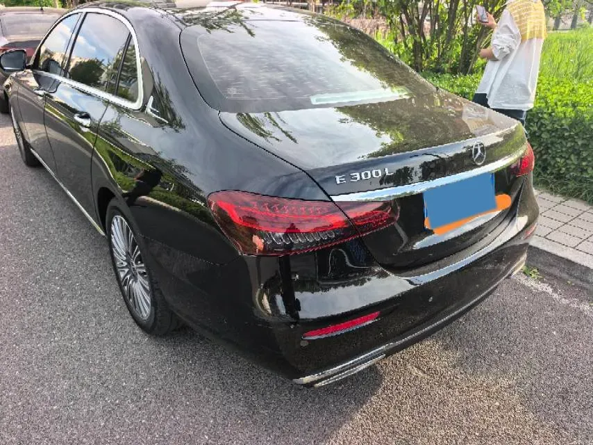 2022 Mercedes-Benz E Class 2.0T 258HP L4 9AT,autocango,china used car exporter,china ev exporter,chinese used car exporter,chinese used ev exporter