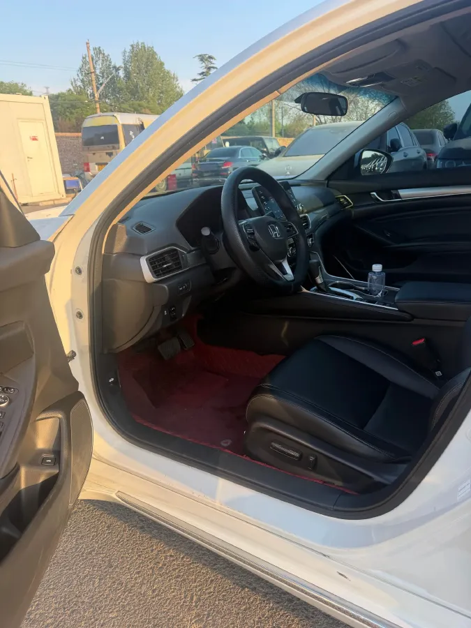 2018 Honda Accord 1.5T 194HP L4 CVT,autocango,china used car exporter,china ev exporter,chinese used car exporter,chinese used ev exporter