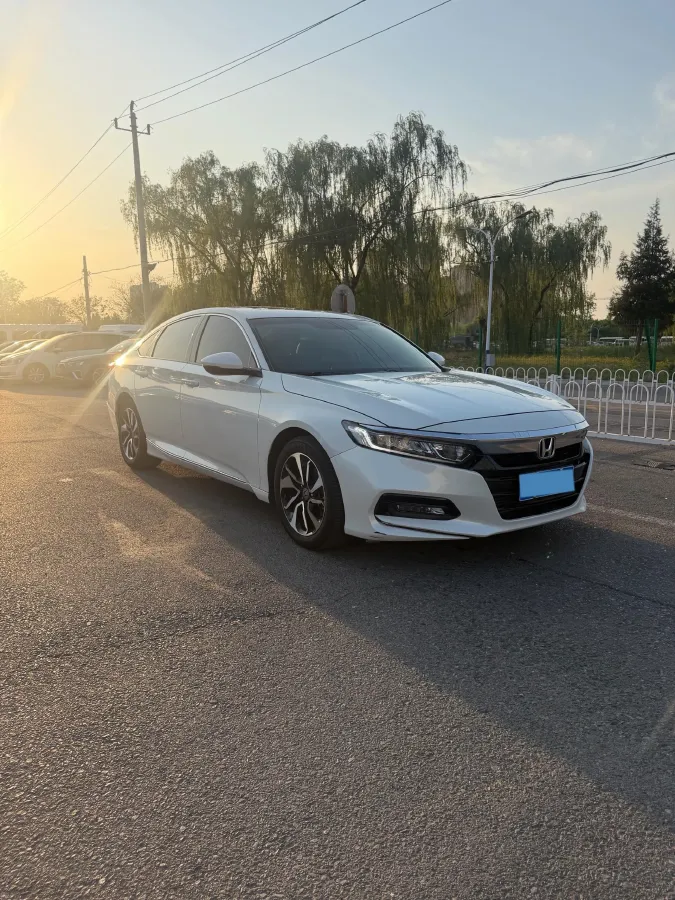 2018 Honda Accord 1.5T 194HP L4 CVT,autocango,china used car exporter,china ev exporter,chinese used car exporter,chinese used ev exporter