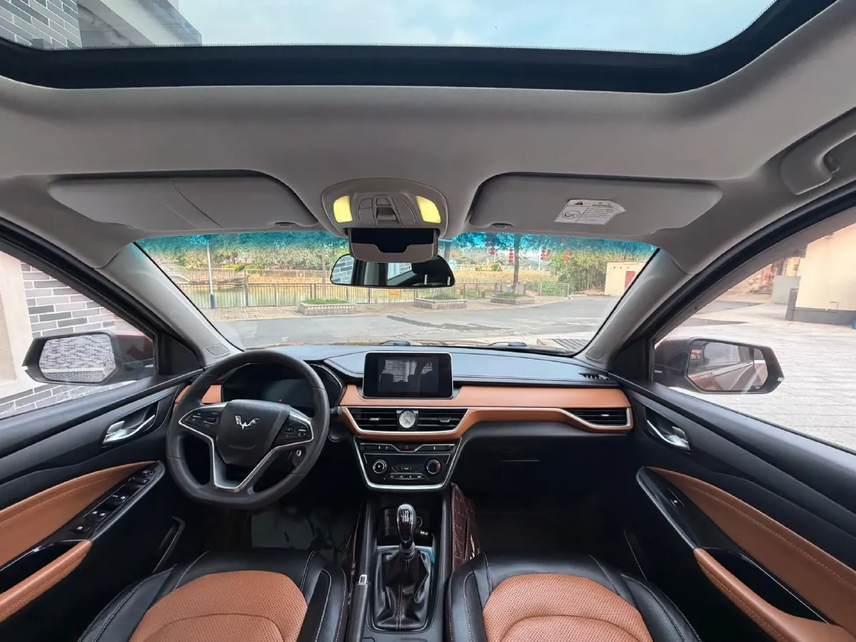 2018 WuLing HongGuang S3 1.5L 112HP L4 6MT,autocango,china used car exporter,china ev exporter,chinese used car exporter,chinese used ev exporter