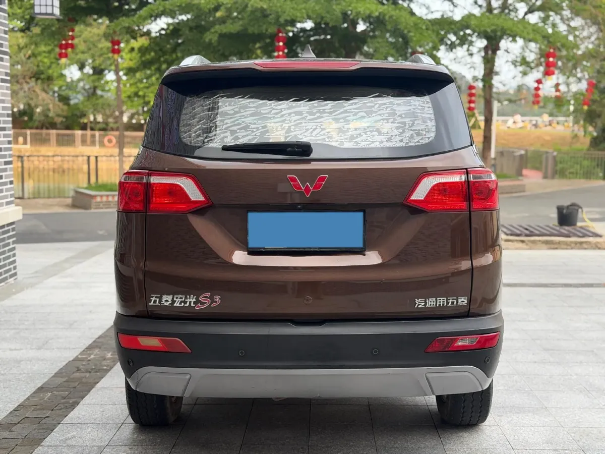 2018 WuLing HongGuang S3 1.5L 112HP L4 6MT,autocango,china used car exporter,china ev exporter,chinese used car exporter,chinese used ev exporter