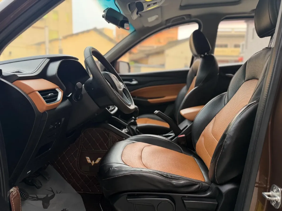 2018 WuLing HongGuang S3 1.5L 112HP L4 6MT,autocango,china used car exporter,china ev exporter,chinese used car exporter,chinese used ev exporter