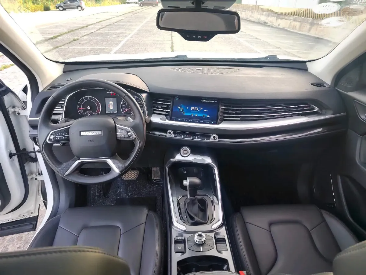 2017 Haval H6 1.5T 169HP L4 7DCT,autocango,china used car exporter,china ev exporter,chinese used car exporter,chinese used ev exporter