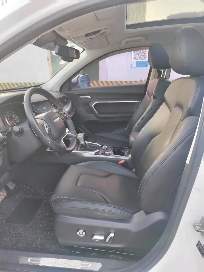 2017 Haval H6 1.5T 169HP L4 7DCT,autocango,china used car exporter,china ev exporter,chinese used car exporter,chinese used ev exporter