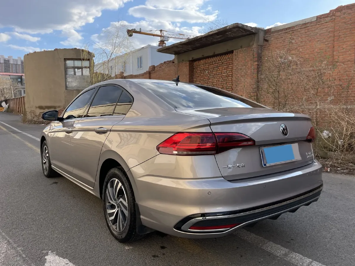 2023 Volkswagen Bora 1.2T 116HP L4 7DCT,autocango,china used car exporter,china ev exporter,chinese used car exporter,chinese used ev exporter