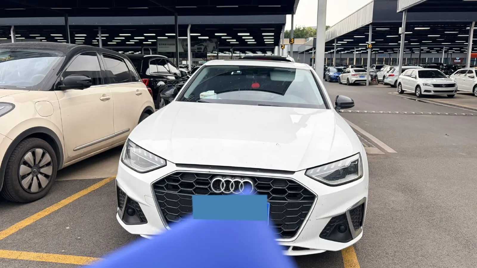 2020 Audi A4L 2.0T 190HP L4 7DCT,autocango,china used car exporter,china ev exporter,chinese used car exporter,chinese used ev exporter