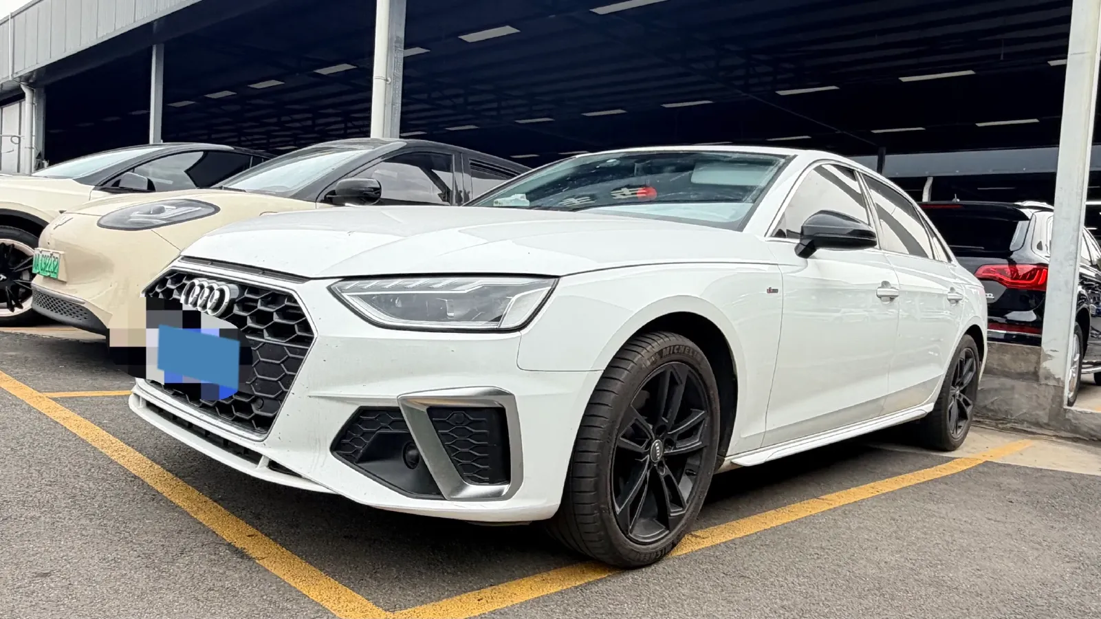 2020 Audi A4L 2.0T 190HP L4 7DCT,autocango,china used car exporter,china ev exporter,chinese used car exporter,chinese used ev exporter
