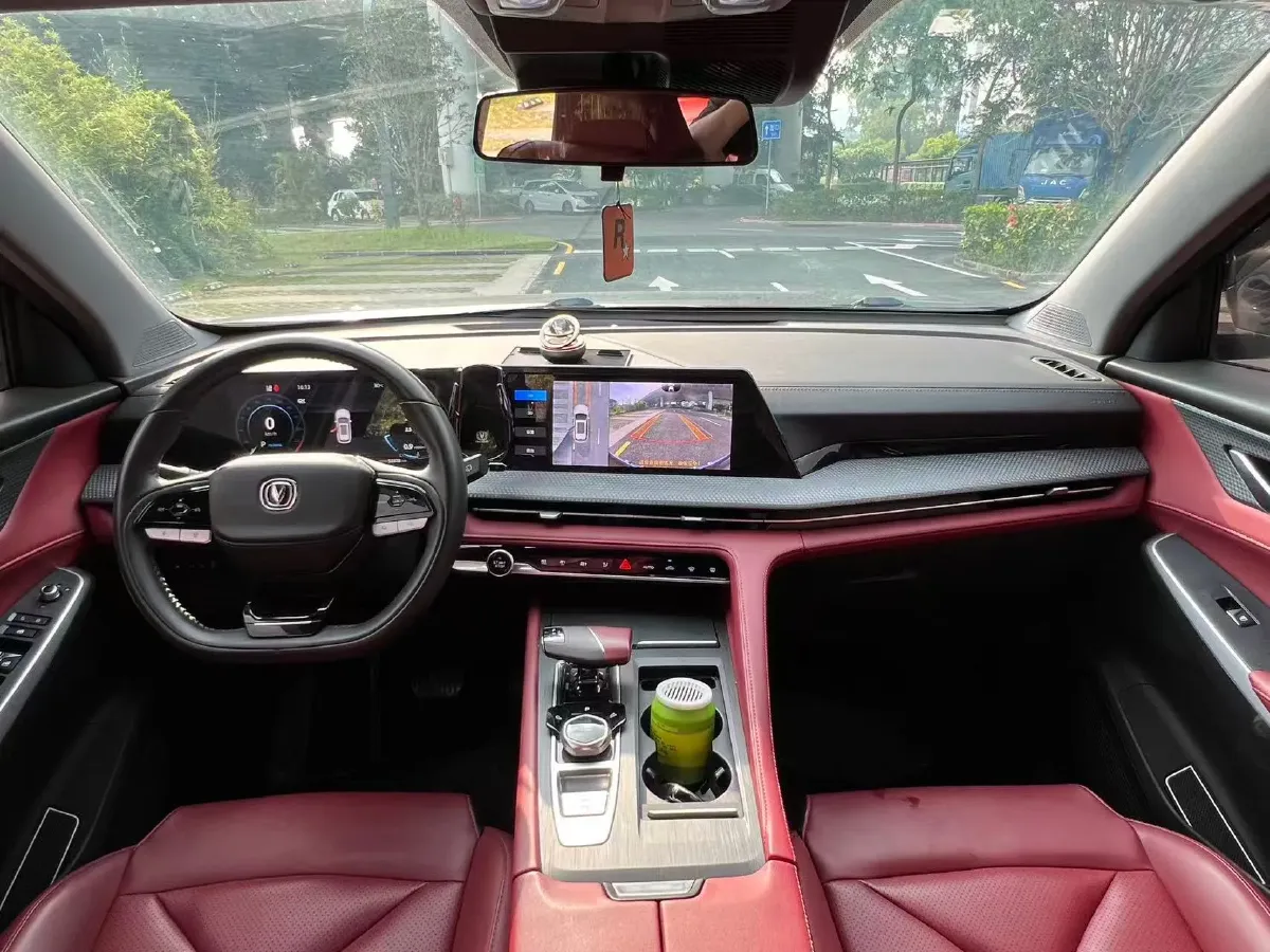 2022 ChangAn CS75 Plus 1.5T 188HP L4 8AT,autocango,china used car exporter,china ev exporter,chinese used car exporter,chinese used ev exporter