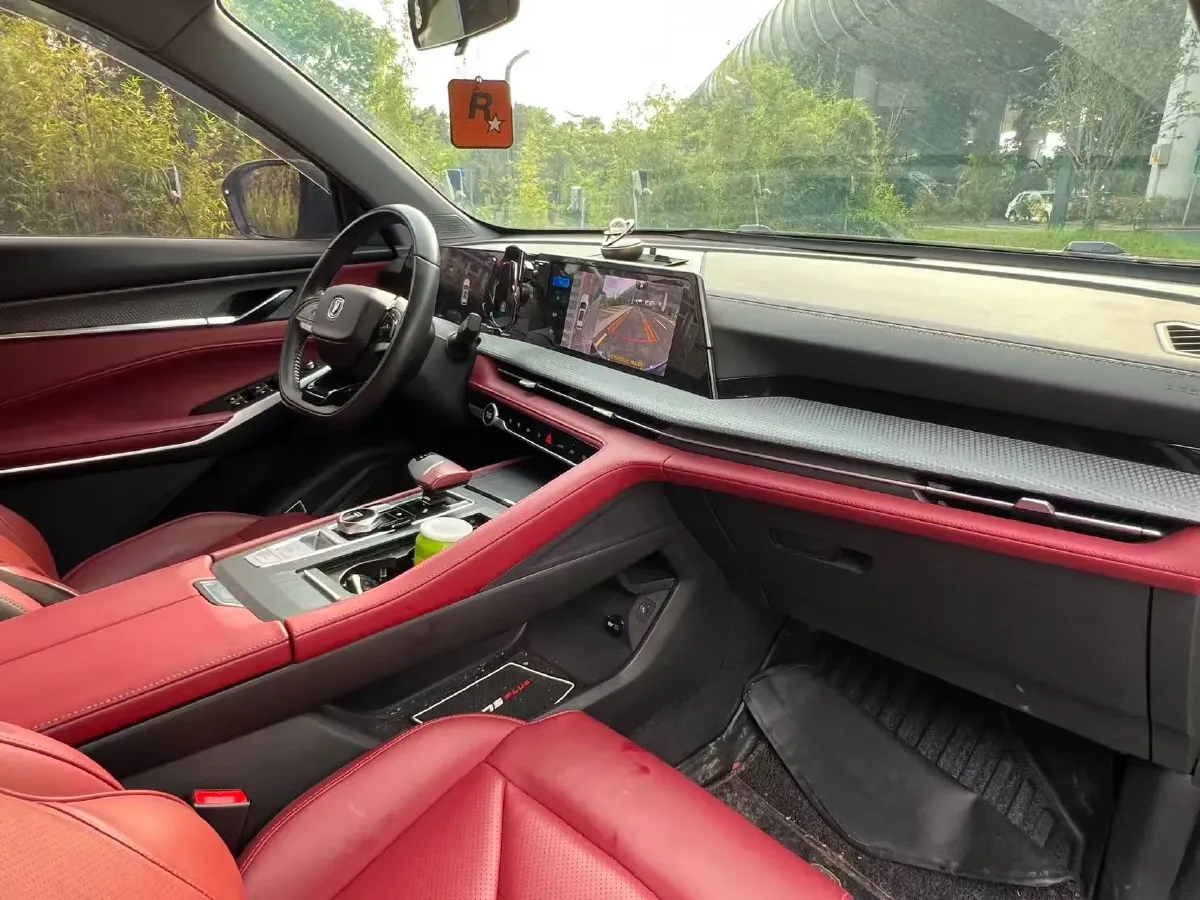 2022 ChangAn CS75 Plus 1.5T 188HP L4 8AT,autocango,china used car exporter,china ev exporter,chinese used car exporter,chinese used ev exporter