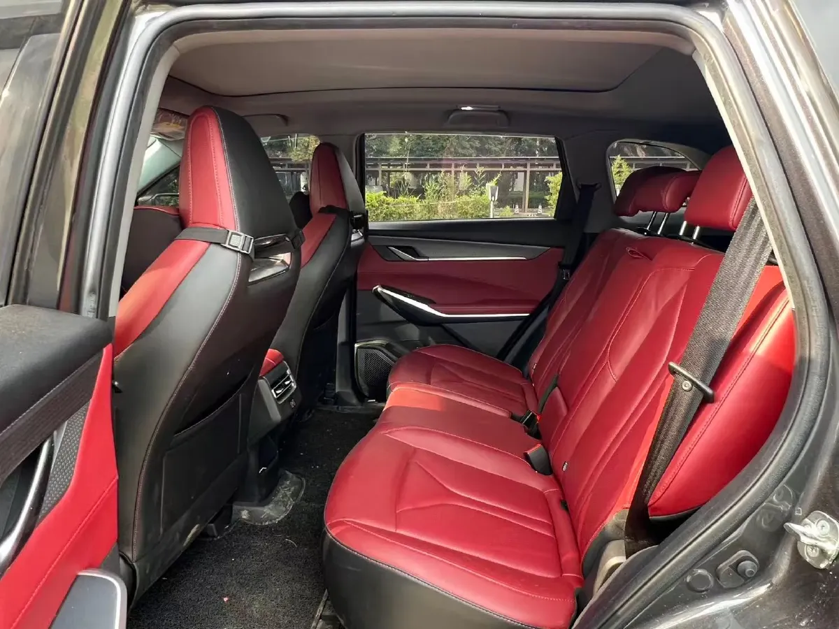 2022 ChangAn CS75 Plus 1.5T 188HP L4 8AT,autocango,china used car exporter,china ev exporter,chinese used car exporter,chinese used ev exporter