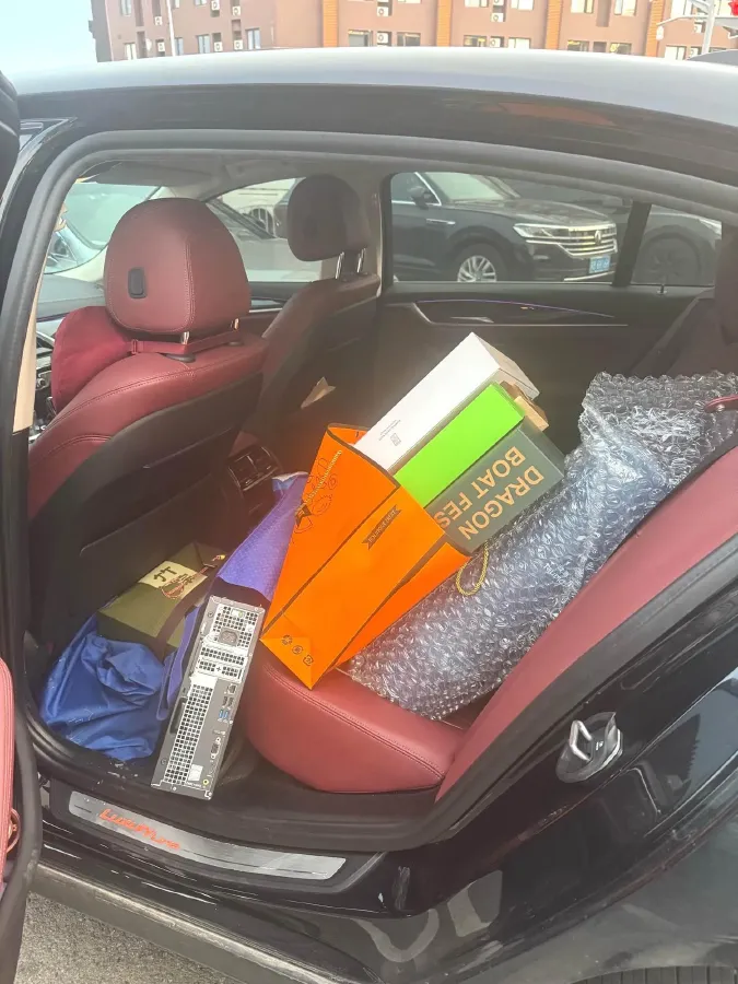 2022 BMW 5 Series 2.0T 184HP L4 8AT,autocango,china used car exporter,china ev exporter,chinese used car exporter,chinese used ev exporter