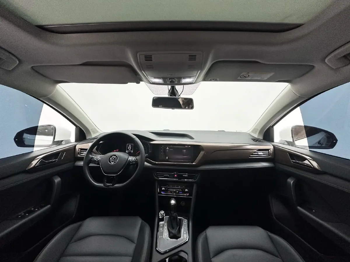 2021 Volkswagen Tharu 1.4T 150HP L4 7DCT,autocango,china used car exporter,china ev exporter,chinese used car exporter,chinese used ev exporter