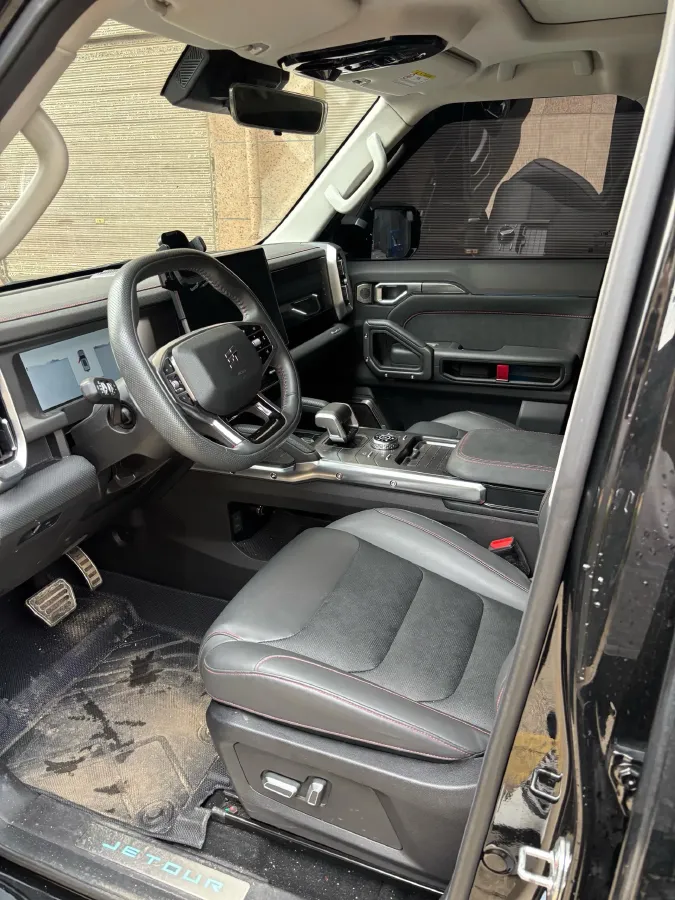 2023 Jetour Traveller 2.0T 254HP L4 7DCT,autocango,china used car exporter,china ev exporter,chinese used car exporter,chinese used ev exporter