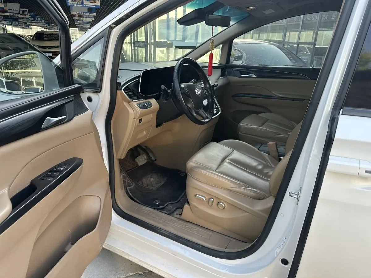 2020 Buick GL8 2.0T 237HP L4 9AT,autocango,china used car exporter,china ev exporter,chinese used car exporter,chinese used ev exporter