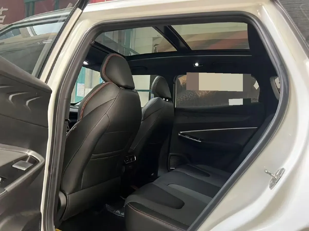 2023 Geely Azkarra 1.5T 181HP L4 7DCT,autocango,china used car exporter,china ev exporter,chinese used car exporter,chinese used ev exporter