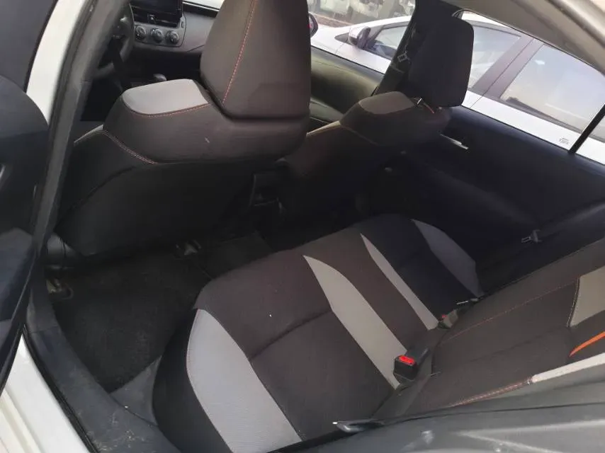 2021 Toyota Corolla 1.2T 116HP L4 CVT,autocango,china used car exporter,china ev exporter,chinese used car exporter,chinese used ev exporter