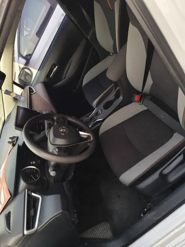 2021 Toyota Corolla 1.2T 116HP L4 CVT,autocango,china used car exporter,china ev exporter,chinese used car exporter,chinese used ev exporter