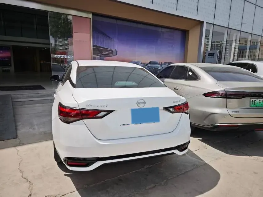 2023 Nissan Sylphy 1.6L 135HP L4 CVT,autocango,china used car exporter,china ev exporter,chinese used car exporter,chinese used ev exporter