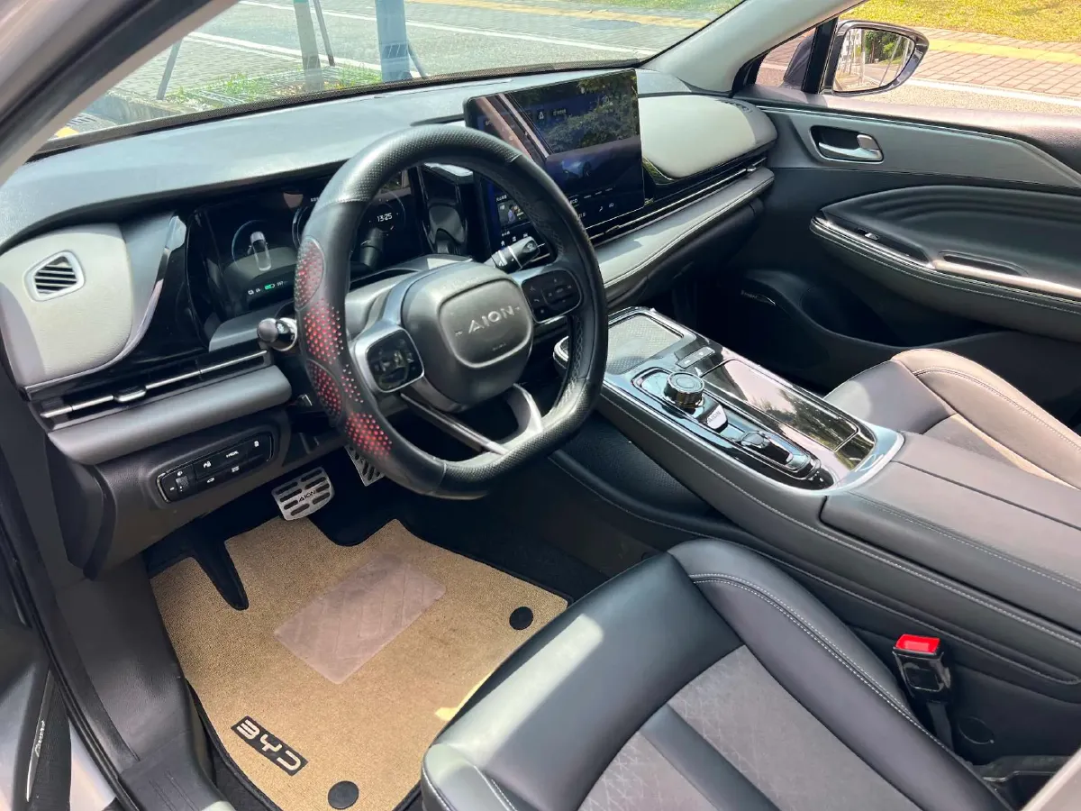 2022 ChangAn Oshan Z6 1.5T 170HP L4 6TCT PHEV 28.4KWH,autocango,china used car exporter,china ev exporter,chinese used car exporter,chinese used ev exporter