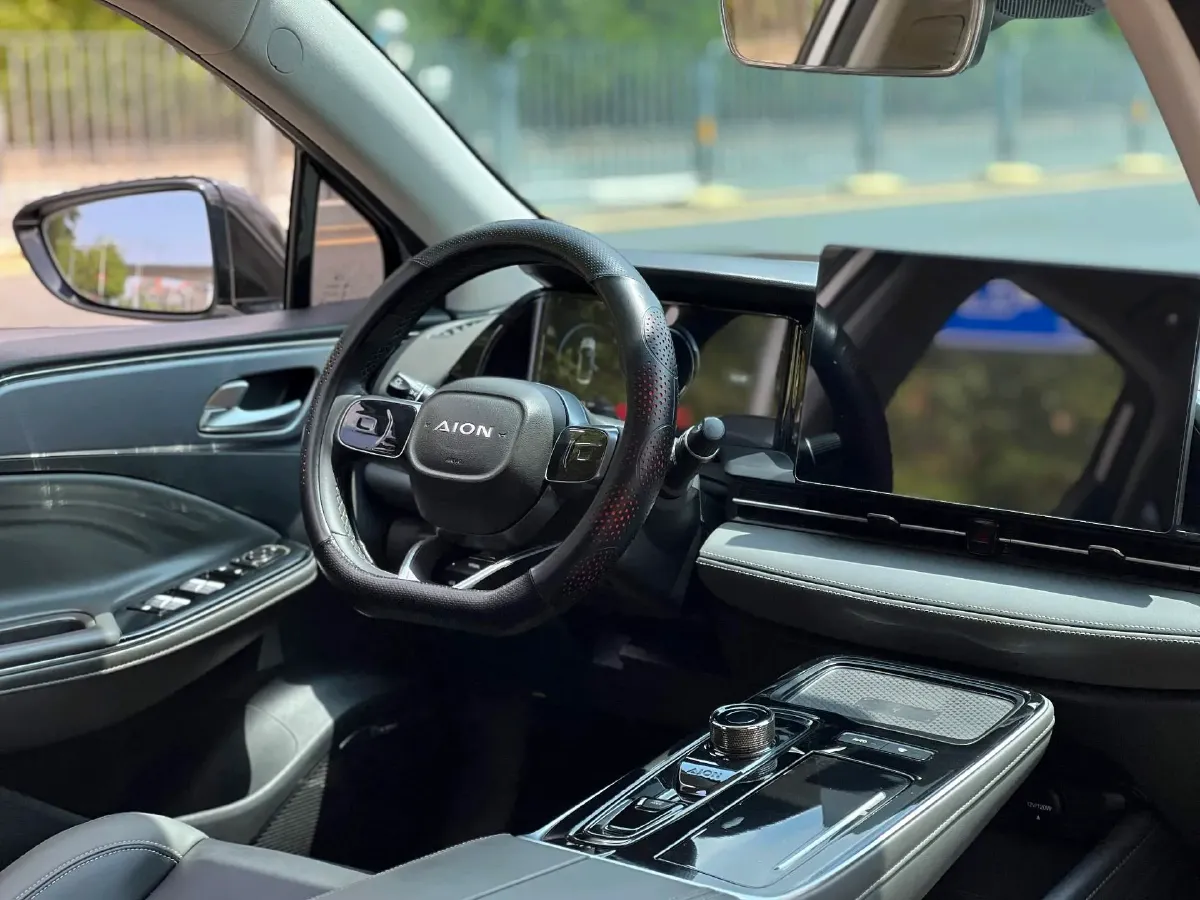 2022 ChangAn Oshan Z6 1.5T 170HP L4 6TCT PHEV 28.4KWH,autocango,china used car exporter,china ev exporter,chinese used car exporter,chinese used ev exporter