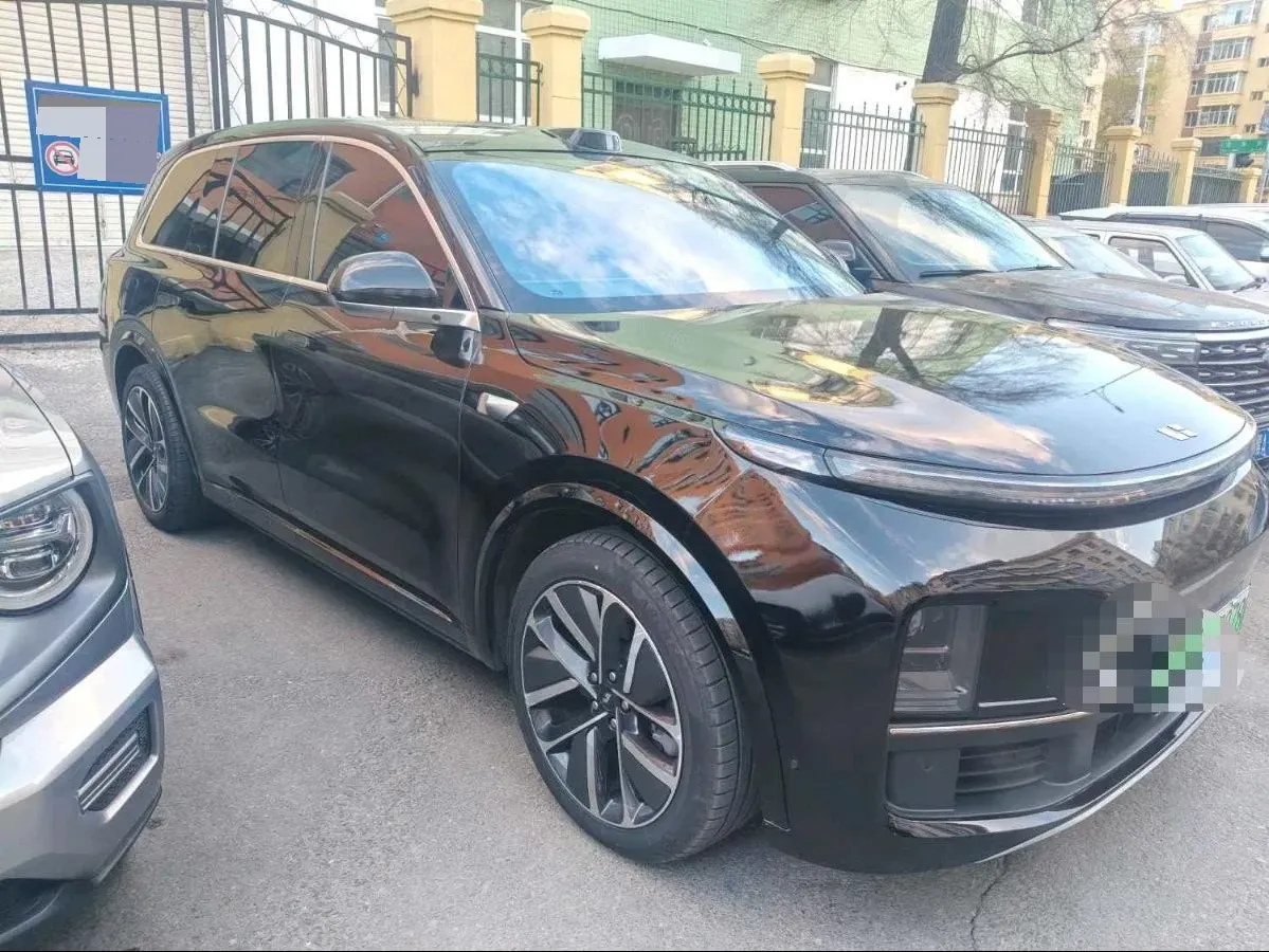 2024 Land Rover Range Rover Evoque 1.5T 200HP L3 8AT PHEV 15.5KWH,autocango,china used car exporter,china ev exporter,chinese used car exporter,chinese used ev exporter