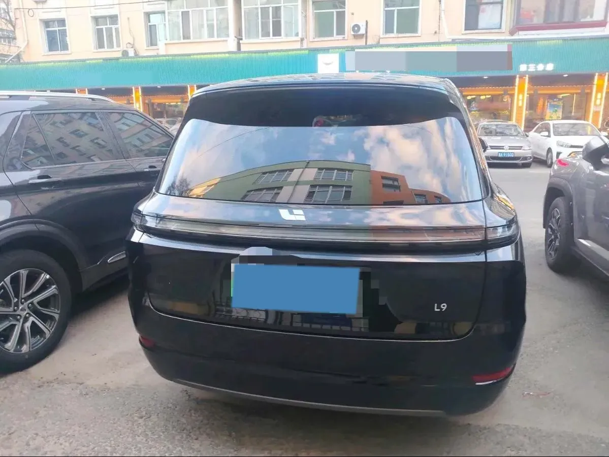 2024 Land Rover Range Rover Evoque 1.5T 200HP L3 8AT PHEV 15.5KWH,autocango,china used car exporter,china ev exporter,chinese used car exporter,chinese used ev exporter