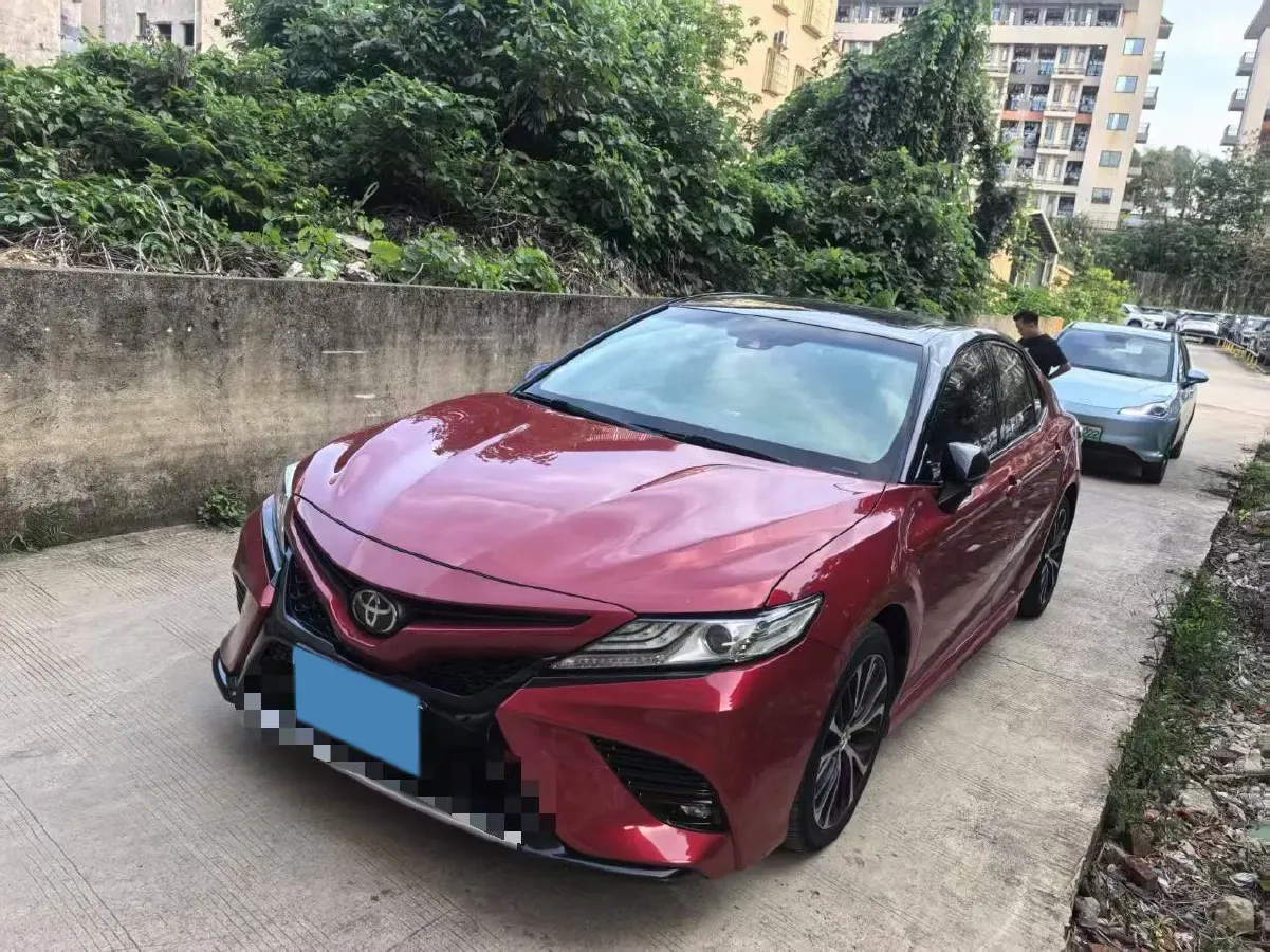 2018 Toyota Camry 2.5L 209HP L4 8AT,autocango,china used car exporter,china ev exporter,chinese used car exporter,chinese used ev exporter