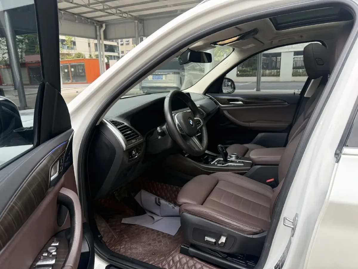 2020 BMW X3 2.0T 184HP L4 8AT,autocango,china used car exporter,china ev exporter,chinese used car exporter,chinese used ev exporter