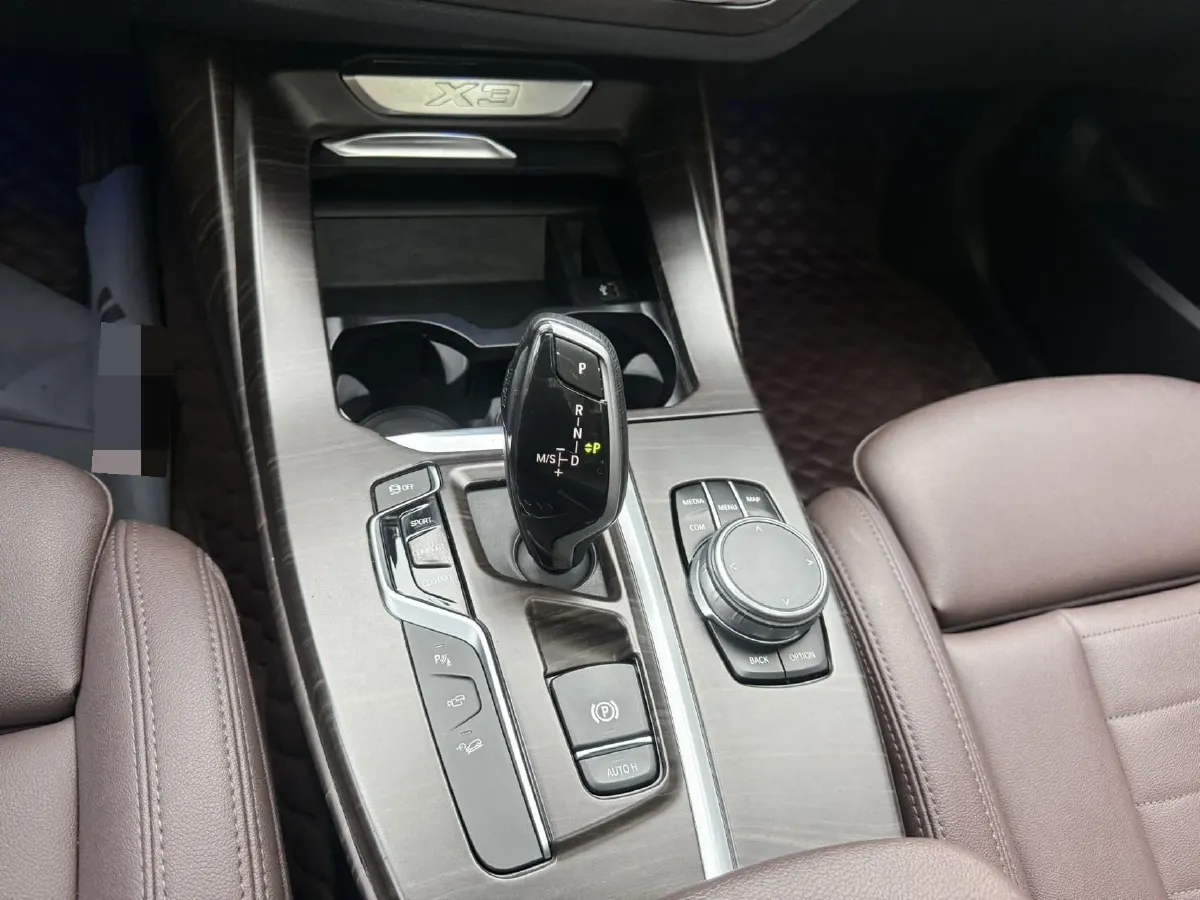 2020 BMW X3 2.0T 184HP L4 8AT,autocango,china used car exporter,china ev exporter,chinese used car exporter,chinese used ev exporter