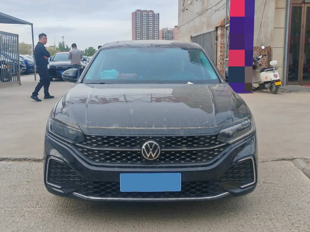 2025 Volkswagen Passat 2.0T 220HP L4 7DCT,autocango,china used car exporter,china ev exporter,chinese used car exporter,chinese used ev exporter