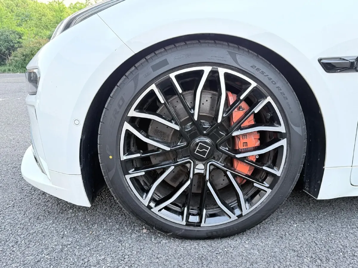 2025 Zeekr 001 BEV 100KWH,autocango,china used car exporter,china ev exporter,chinese used car exporter,chinese used ev exporter