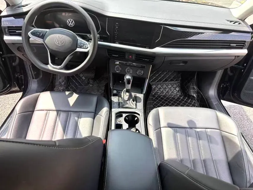 2024 Volkswagen Passat 1.4T 150HP L4 7DCT,autocango,china used car exporter,china ev exporter,chinese used car exporter,chinese used ev exporter