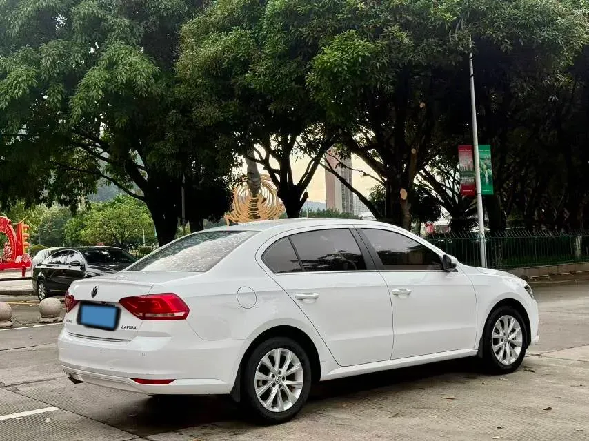 2017 Buick Excelle 1.5L 114HP L4 6AT,autocango,china used car exporter,china ev exporter,chinese used car exporter,chinese used ev exporter