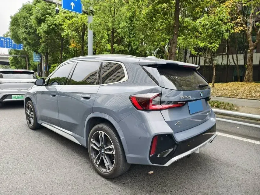 2023 BMW X1 2.0T 204HP L4 7DCT,autocango,china used car exporter,china ev exporter,chinese used car exporter,chinese used ev exporter
