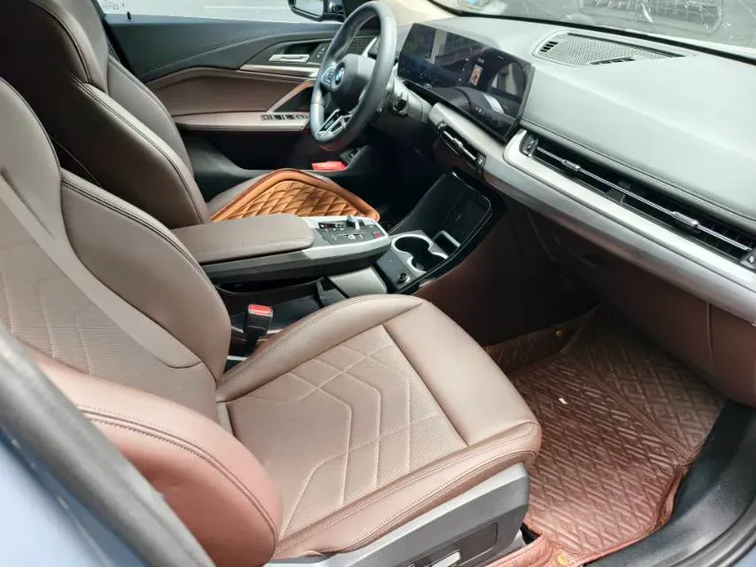 2023 BMW X1 2.0T 204HP L4 7DCT,autocango,china used car exporter,china ev exporter,chinese used car exporter,chinese used ev exporter