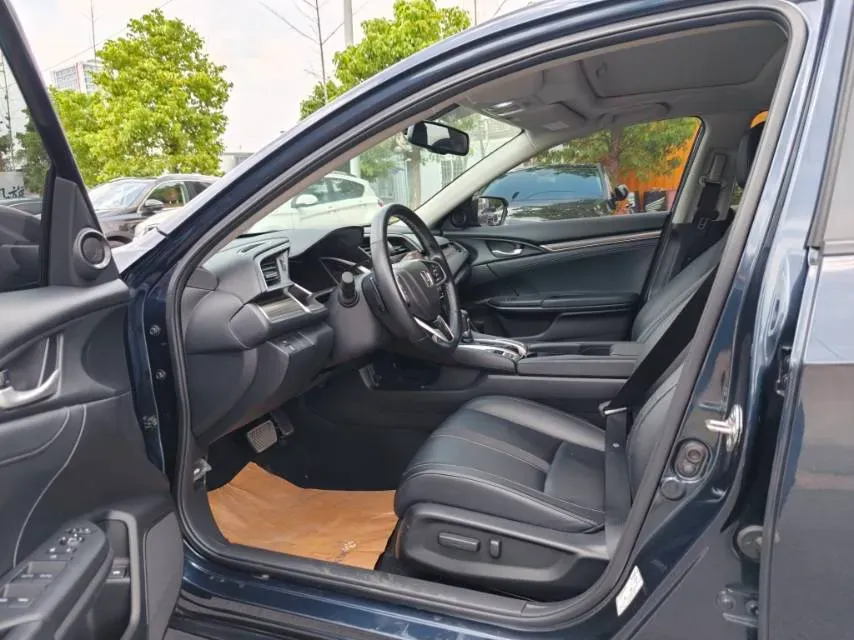 2019 Honda Civic 1.5T 177HP L4 CVT,autocango,china used car exporter,china ev exporter,chinese used car exporter,chinese used ev exporter