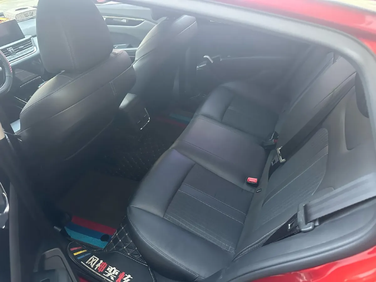 2020 DongFeng Aeolus YiXuan 1.5T 150HP L4 6DCT,autocango,china used car exporter,china ev exporter,chinese used car exporter,chinese used ev exporter