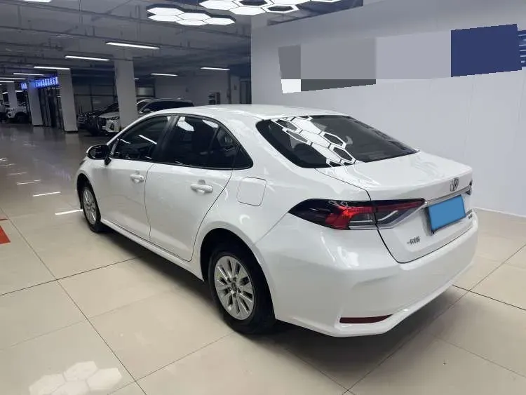 2021 Toyota Corolla 1.2T 116HP L4 CVT,autocango,china used car exporter,china ev exporter,chinese used car exporter,chinese used ev exporter