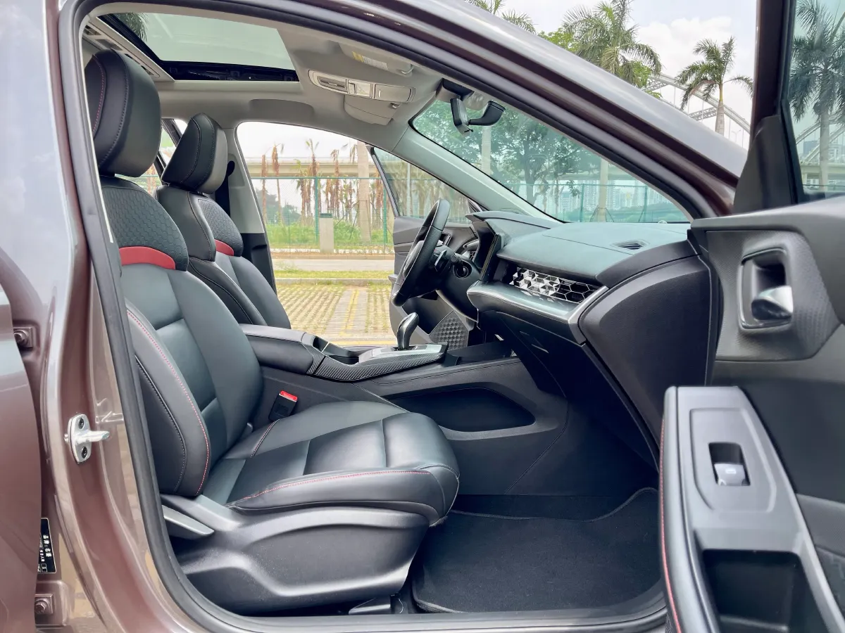 2021 MG 5 1.5T 173HP L4 7DCT,autocango,china used car exporter,china ev exporter,chinese used car exporter,chinese used ev exporter