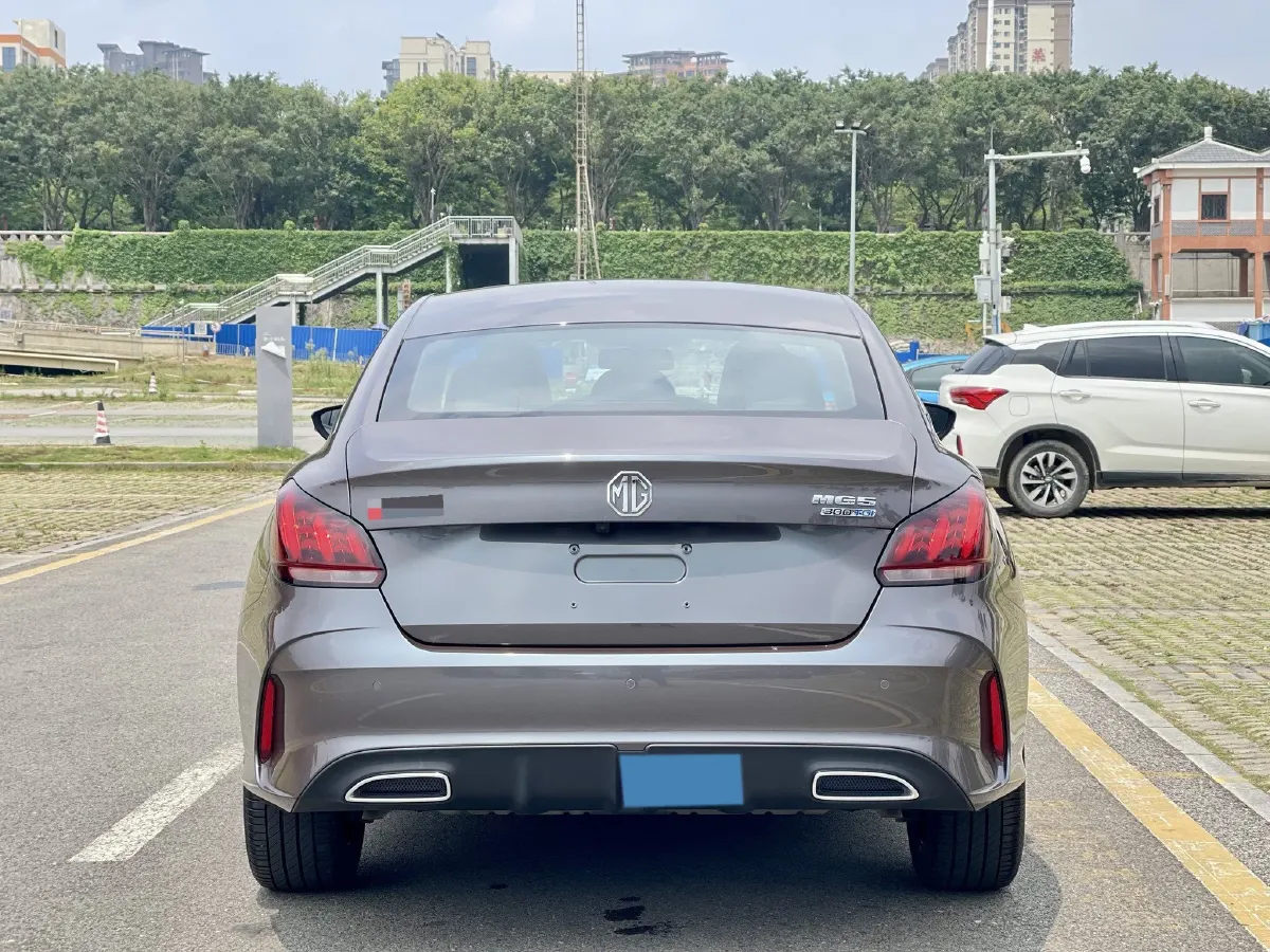 2021 MG 5 1.5T 173HP L4 7DCT,autocango,china used car exporter,china ev exporter,chinese used car exporter,chinese used ev exporter