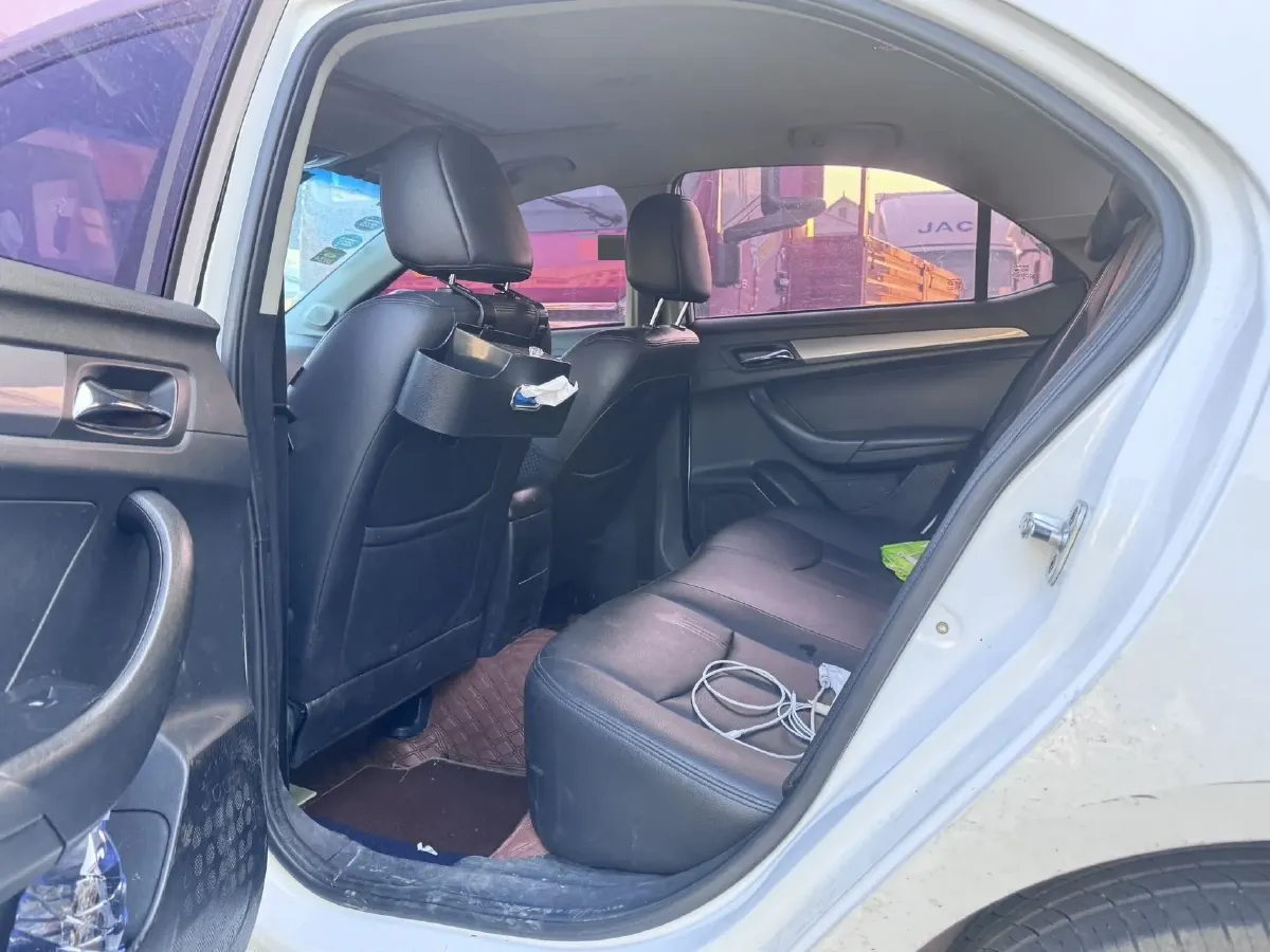 2018 Roewe 360 1.5L 116HP L4 4AT,autocango,china used car exporter,china ev exporter,chinese used car exporter,chinese used ev exporter