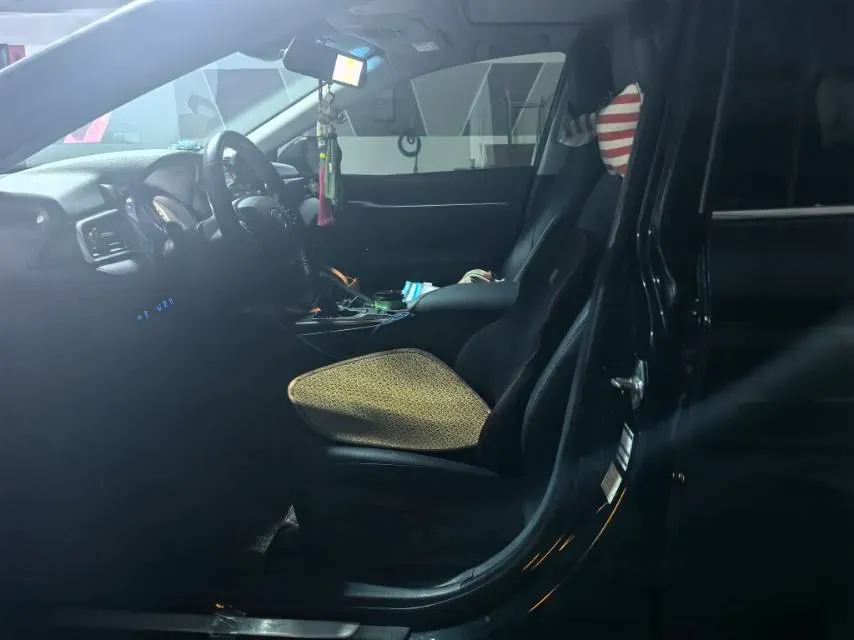 2019 Toyota Camry 2.0L 178HP L4 CVT,autocango,china used car exporter,china ev exporter,chinese used car exporter,chinese used ev exporter