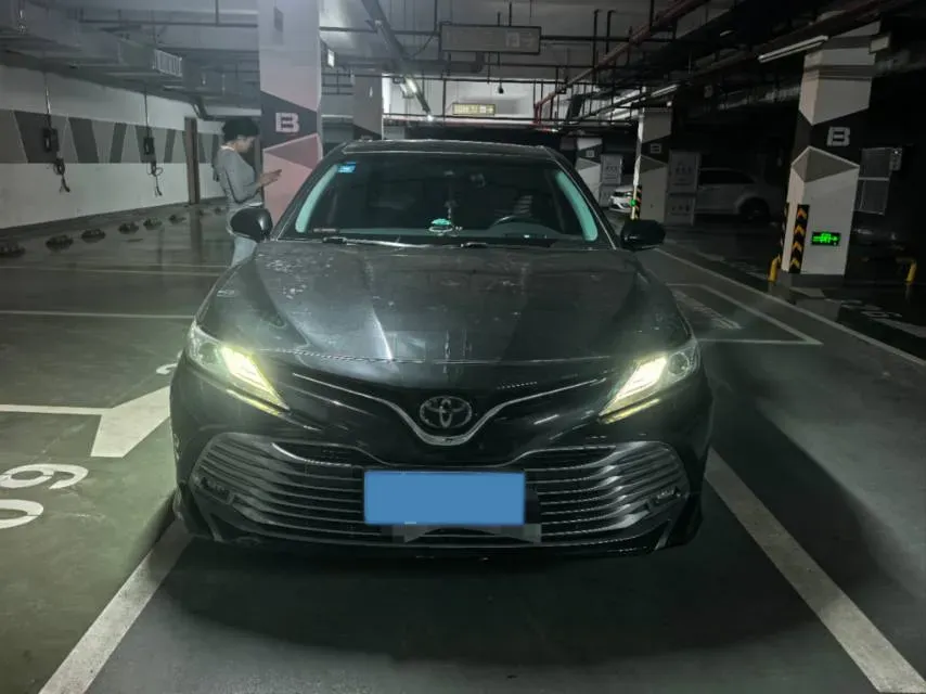2019 Toyota Camry 2.0L 178HP L4 CVT,autocango,china used car exporter,china ev exporter,chinese used car exporter,chinese used ev exporter