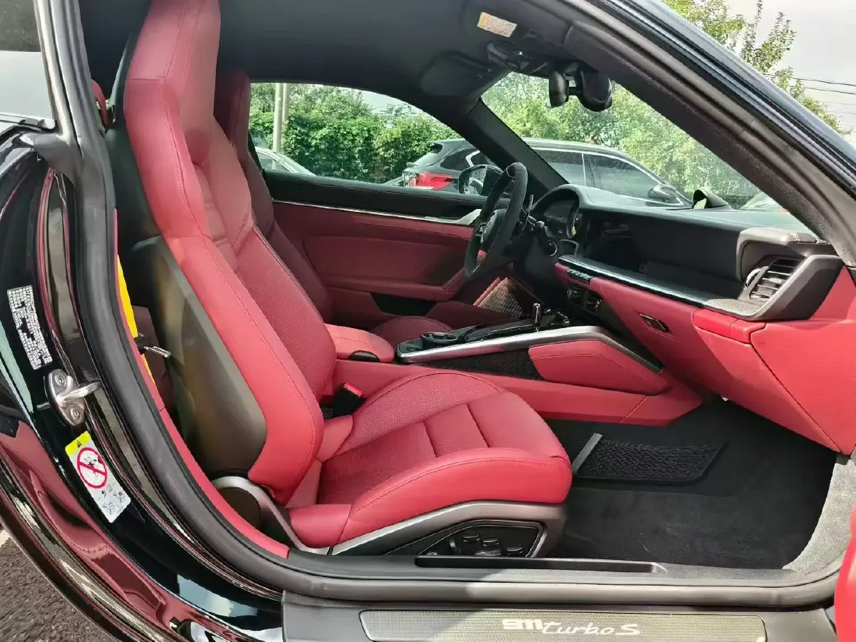 2023 Porsche 911 3.7T 650HP H6 8DCT,autocango,china used car exporter,china ev exporter,chinese used car exporter,chinese used ev exporter