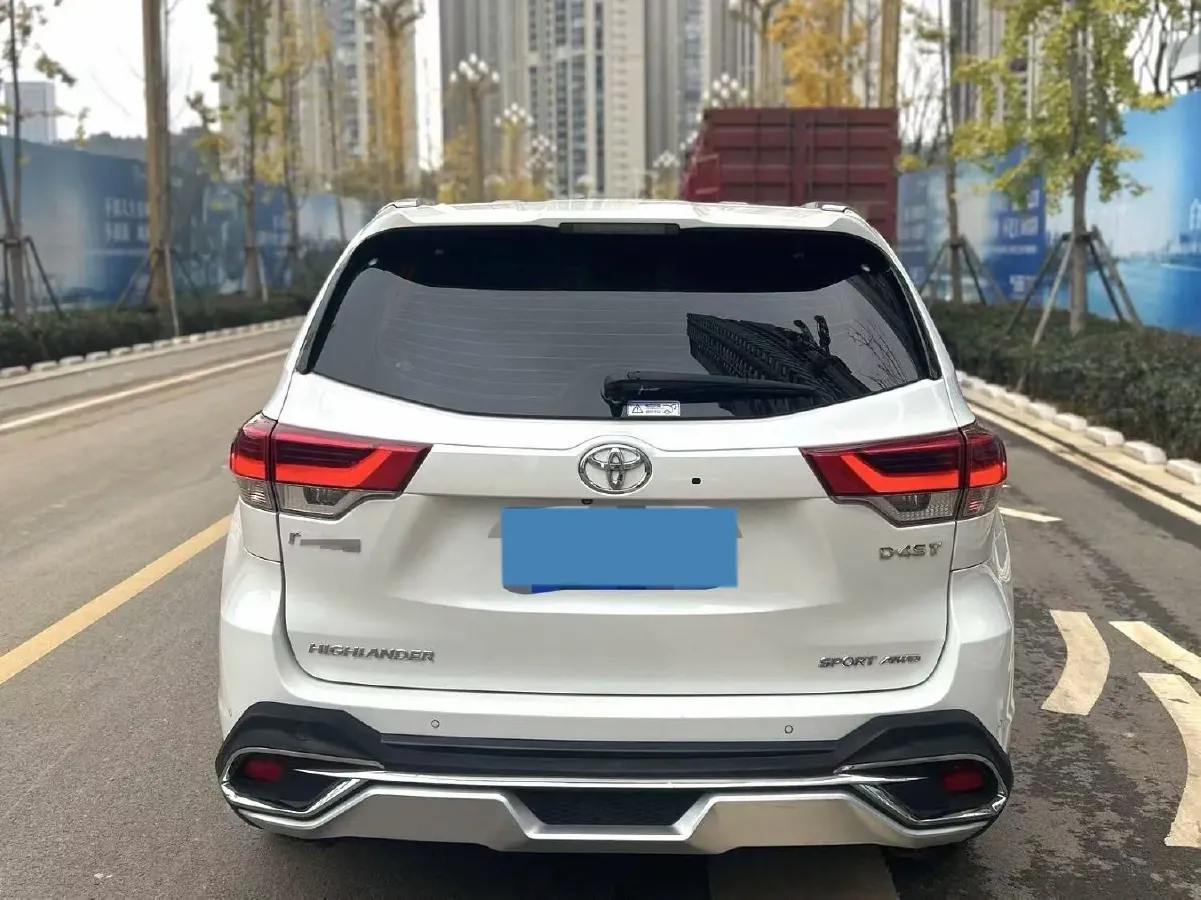 2022 Toyota Highlander 2.5L 192HP L4 E-CVT Hybrid,autocango,china used car exporter,china ev exporter,chinese used car exporter,chinese used ev exporter