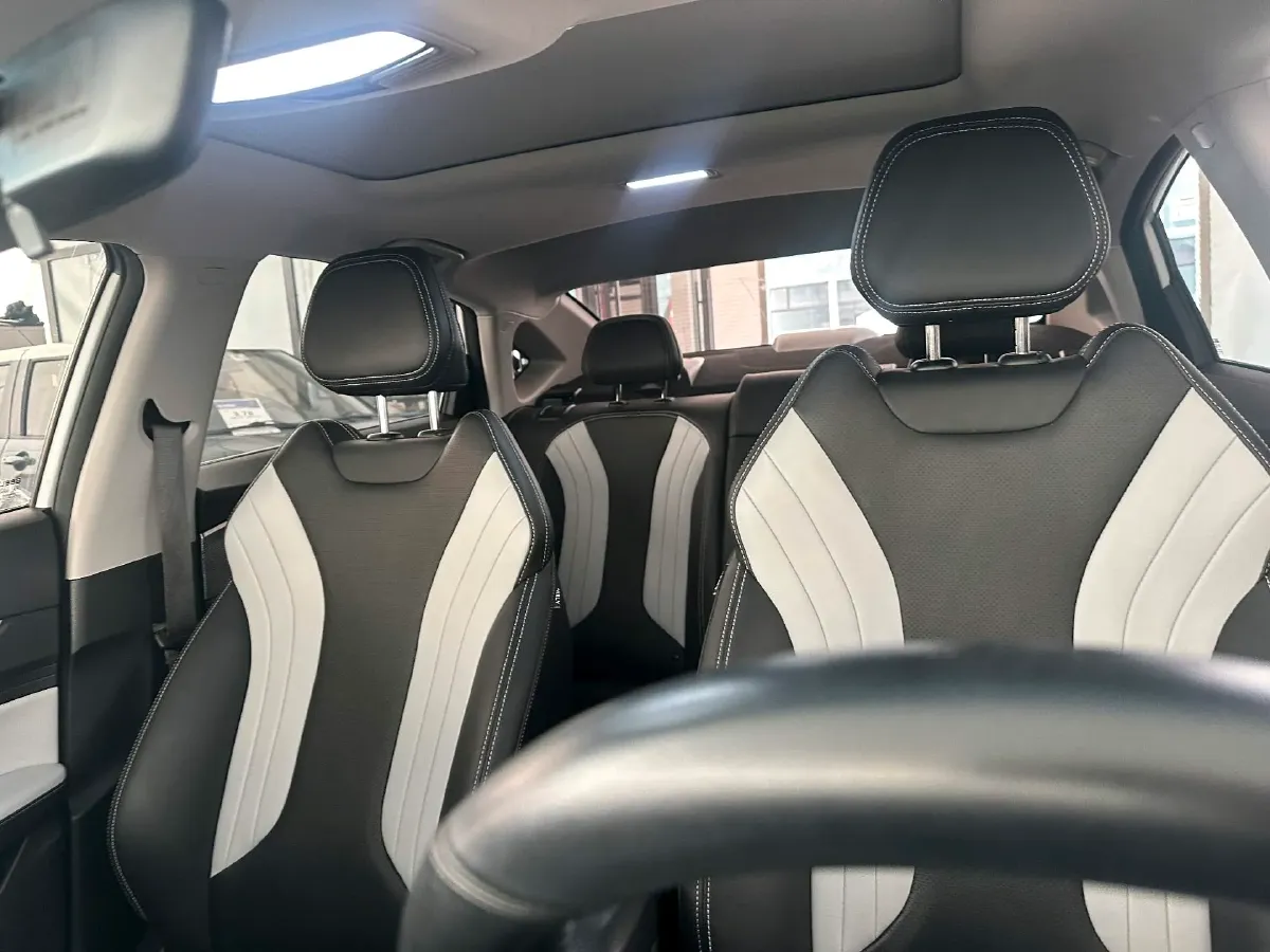 2024 Geely Binray 1.5T 181HP L4 7DCT,autocango,china used car exporter,china ev exporter,chinese used car exporter,chinese used ev exporter