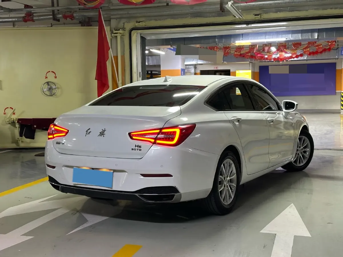 2019 HongQi H5 1.8T 180HP L4 6AT,autocango,china used car exporter,china ev exporter,chinese used car exporter,chinese used ev exporter