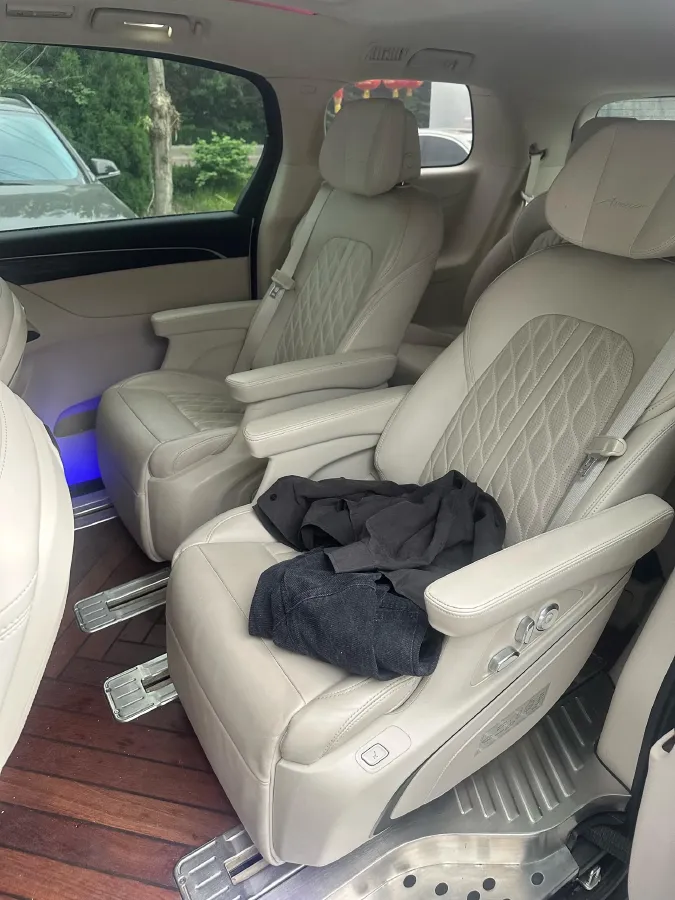 2021 Buick GL8 2.0T 237HP L4 9AT,autocango,china used car exporter,china ev exporter,chinese used car exporter,chinese used ev exporter