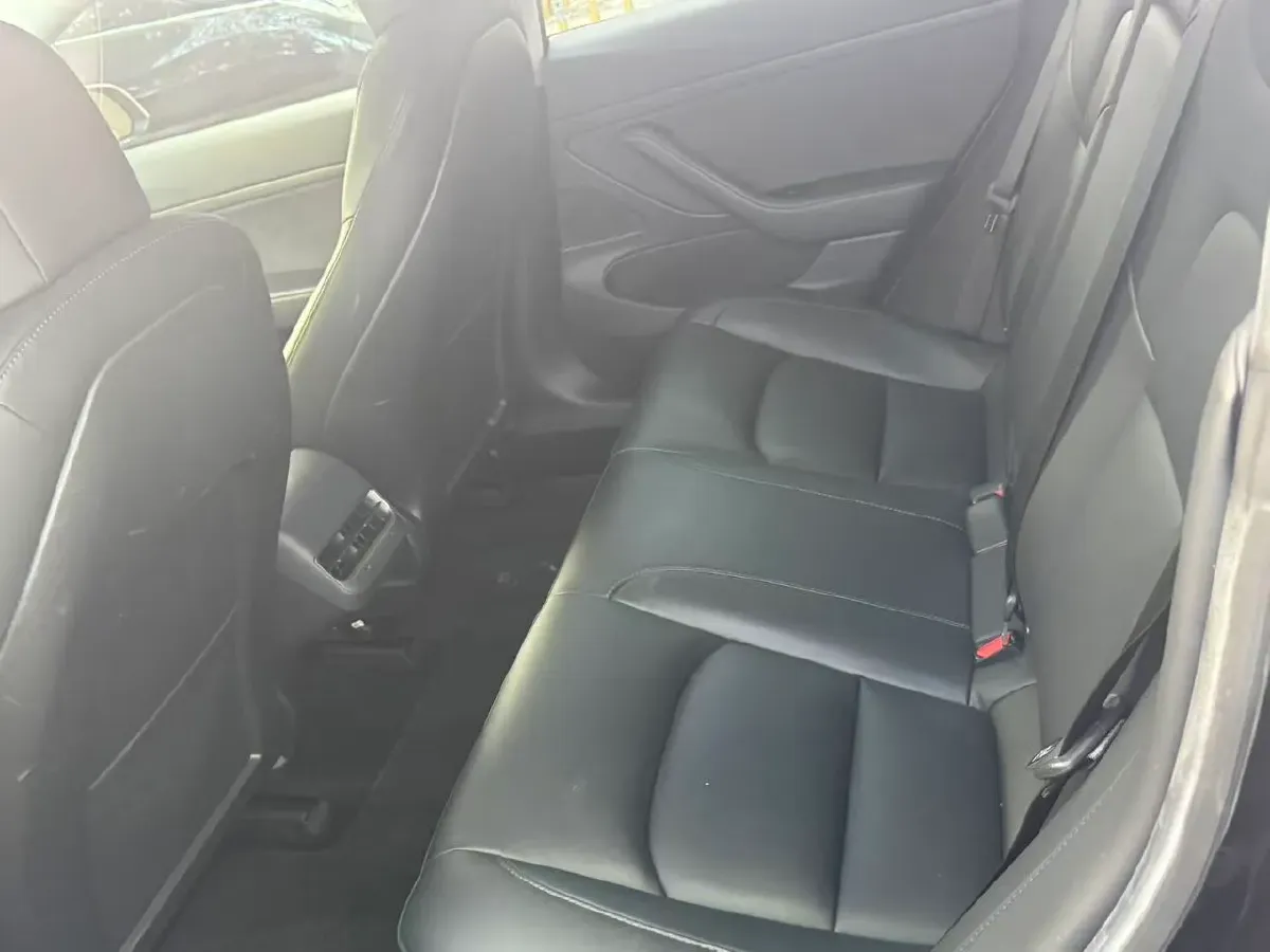 2023 Tesla Model Y BEV 78.4KWH,autocango,china used car exporter,china ev exporter,chinese used car exporter,chinese used ev exporter