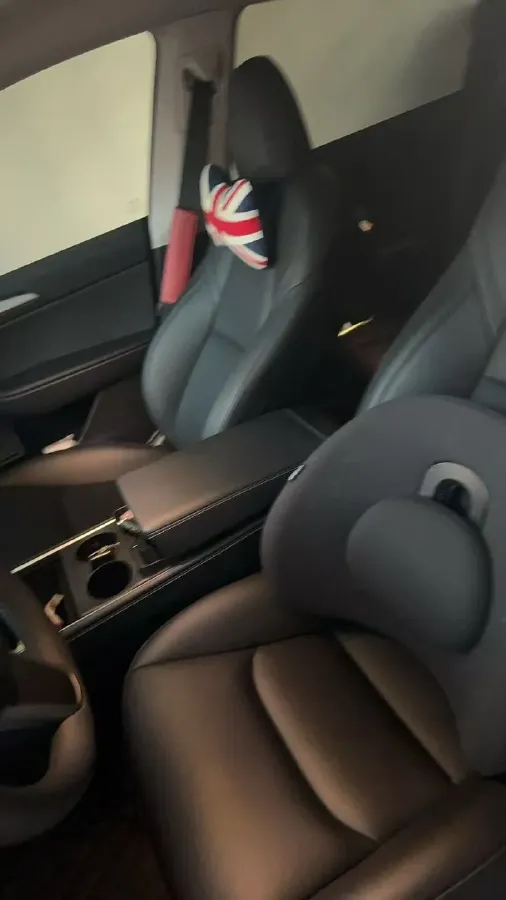 2023 Tesla Model Y BEV 78.4KWH,autocango,china used car exporter,china ev exporter,chinese used car exporter,chinese used ev exporter